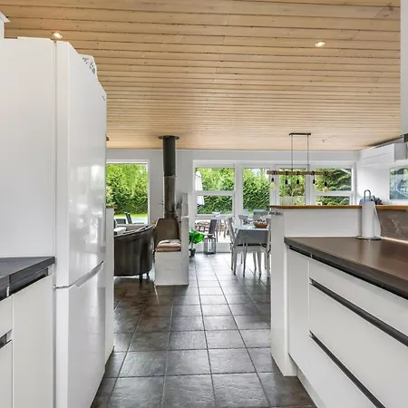 Сasa de vacaciones Erna - 900m From The Sea By Interhome *